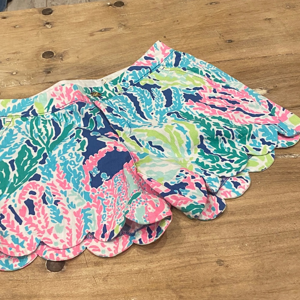 Lilly Pulitzer Multicolor the buttercup short size 2